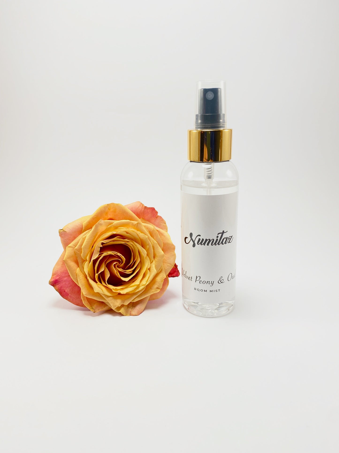 Velvet Peony and Oud Room Mist