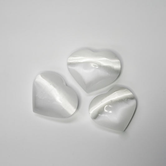 Selenite white heart 5-6 cm