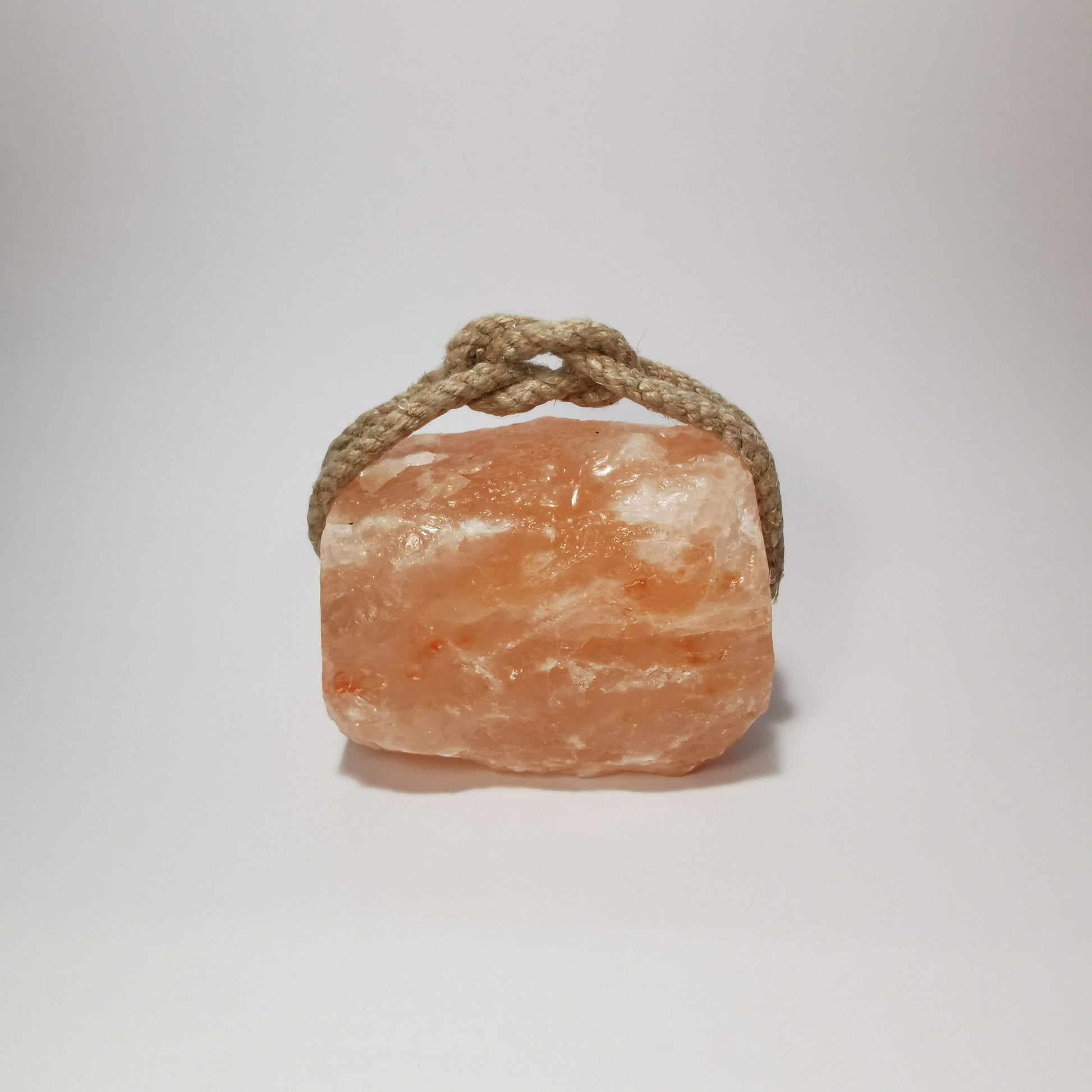 Animal lick salt 1.5-2kg (pink)